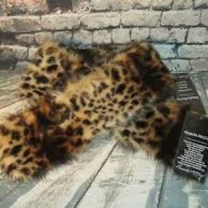 NEW~Faux Fur Leopard Print Scarf